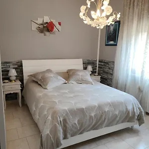 delizioso-appartamento-locazione-turistica.hotelinveneto.com/